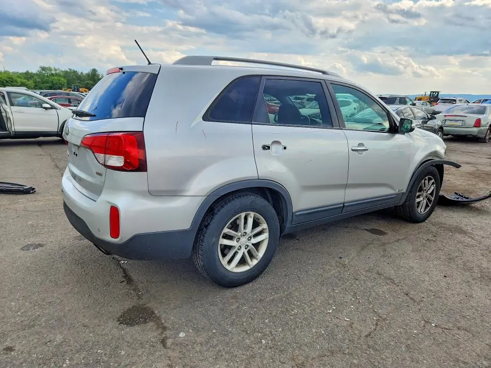 2014 KIA SORENTO LX  
