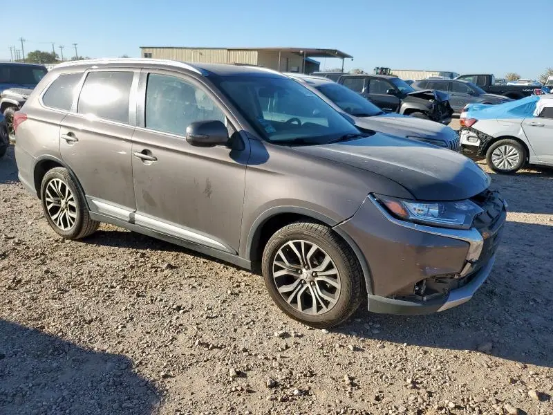 2018 MITSUBISHI OUTLANDER SE  