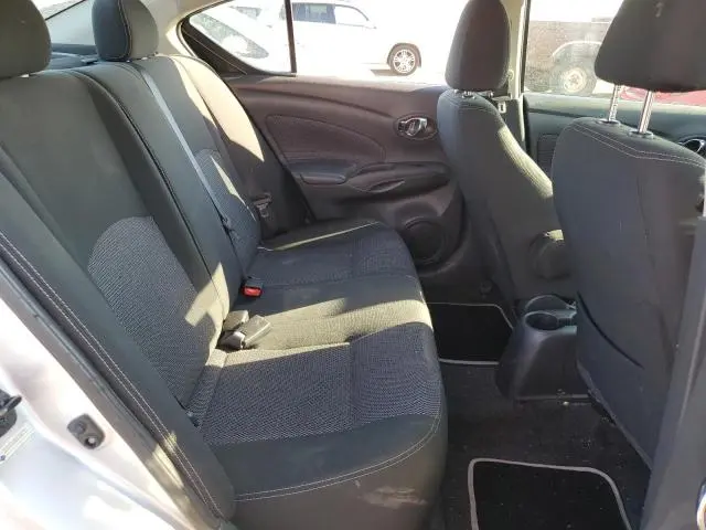 2017 NISSAN VERSA S  