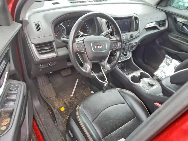2022 GMC TERRAIN AT4  
