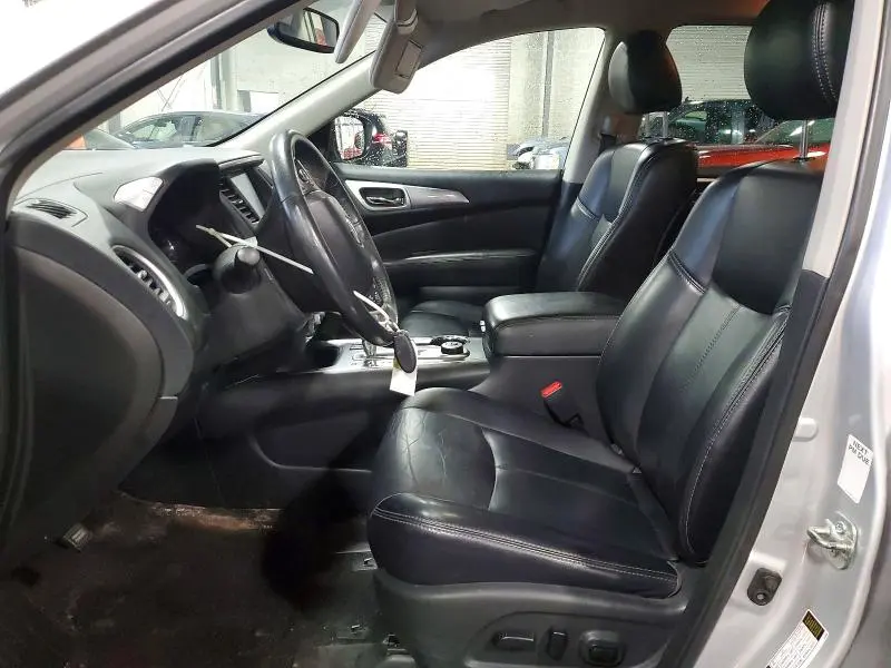 2019 NISSAN PATHFINDER SL  