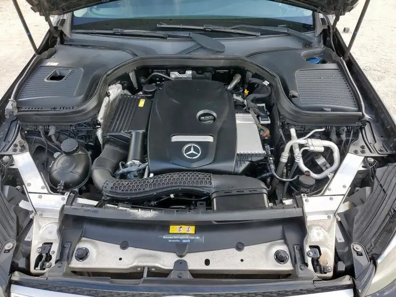 2016 MERCEDES-BENZ GLC 300  