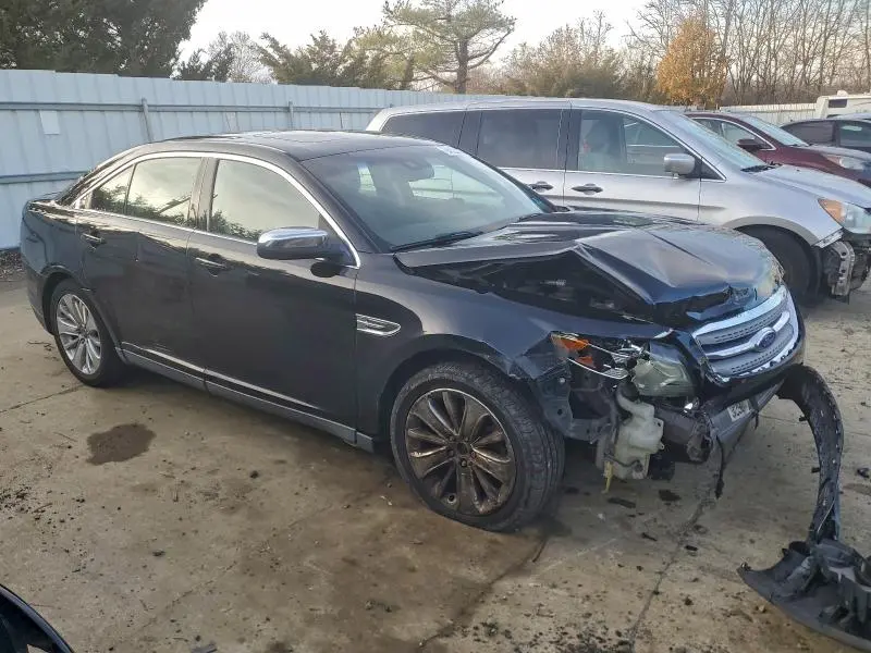2012 FORD TAURUS LIMITED  