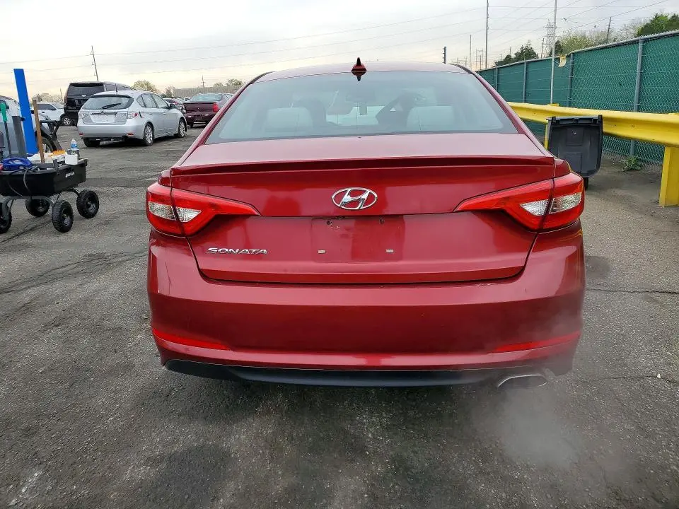 2016 HYUNDAI SONATA SE  