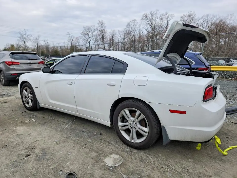 2011 DODGE CHARGER R  