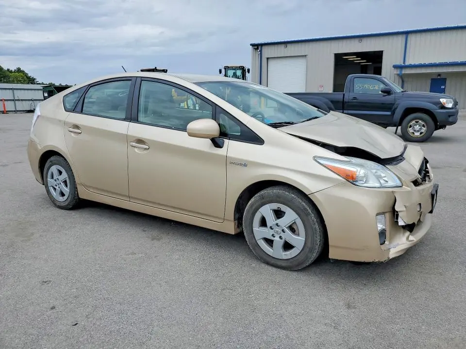 2010 TOYOTA PRIUS II  