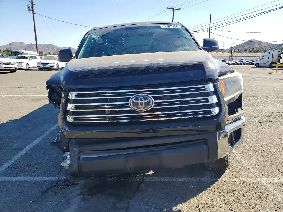 2021 TOYOTA TUNDRA CREWMAX SR5  