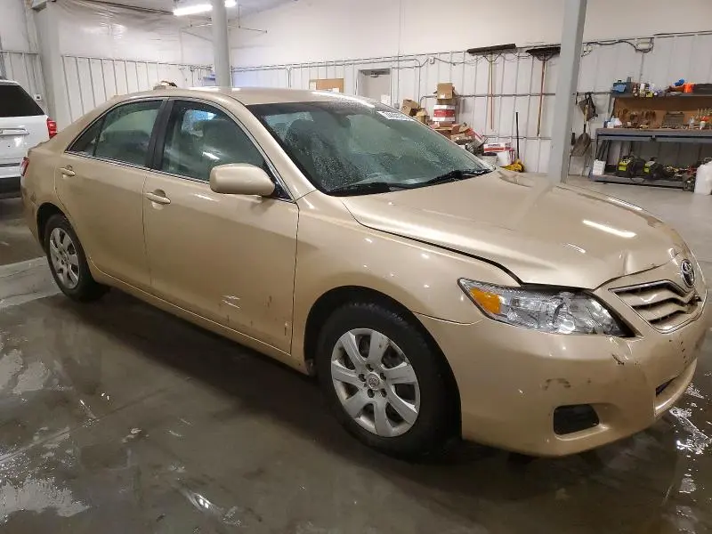2010 TOYOTA CAMRY BASE  