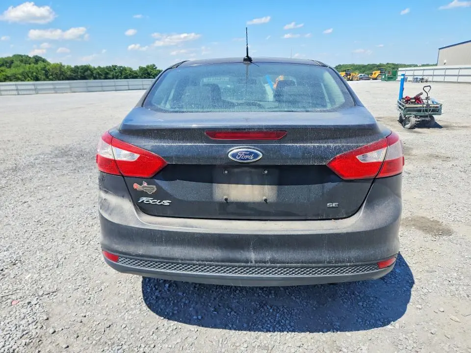 2012 FORD FOCUS SE  