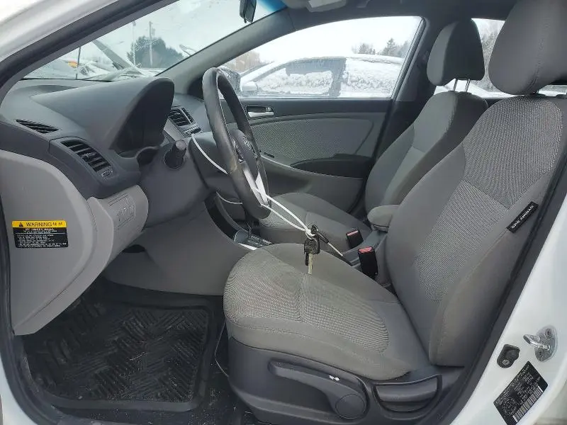 2012 HYUNDAI ACCENT GLS  