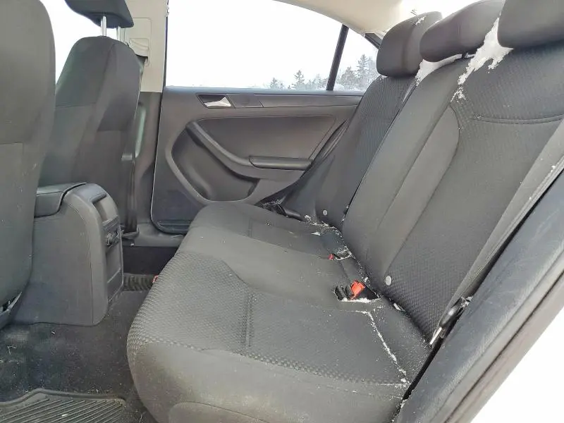 2013 VOLKSWAGEN JETTA BASE  