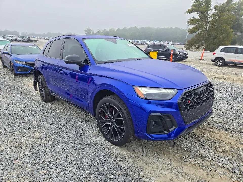 2024 AUDI SQ5 PRESTIGE  