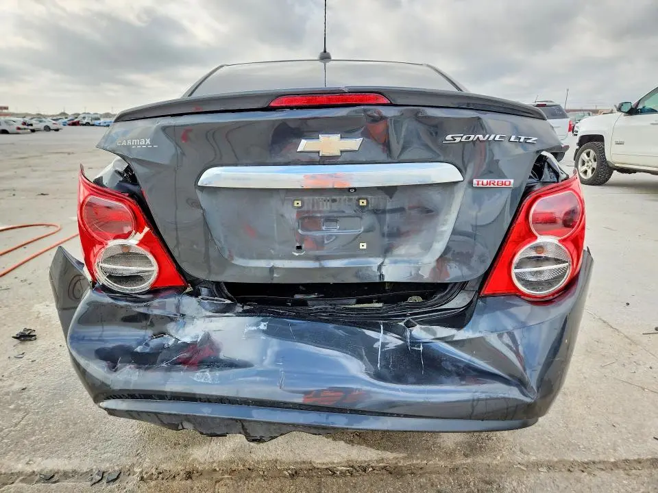 2015 CHEVROLET SONIC LTZ  