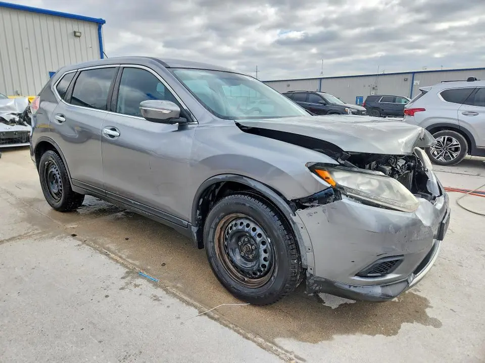2015 NISSAN ROGUE S  