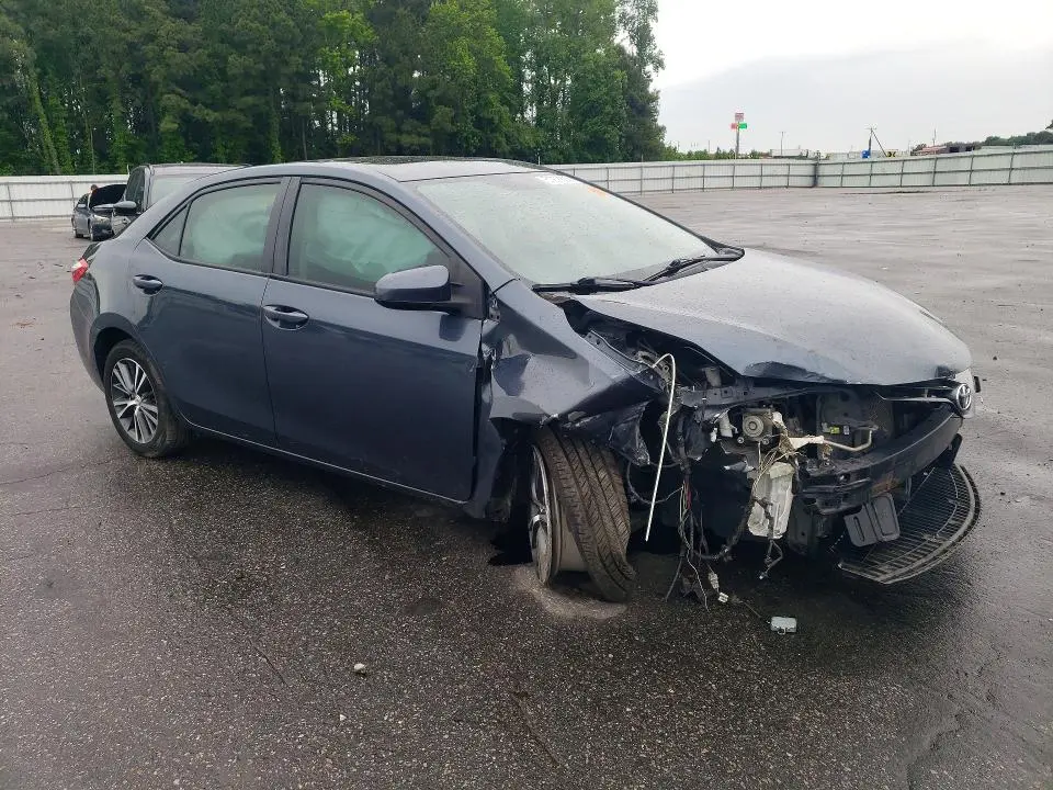 2016 TOYOTA COROLLA LE PLUS  