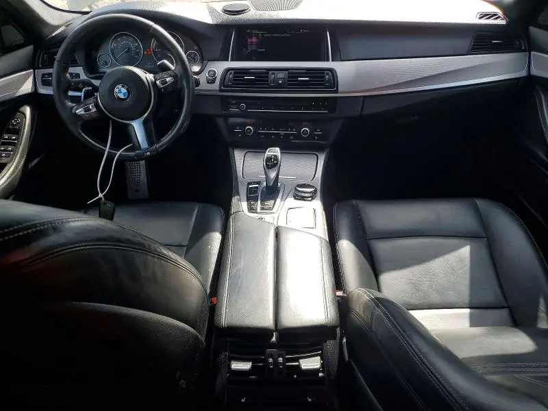 2016 BMW 528 XI  