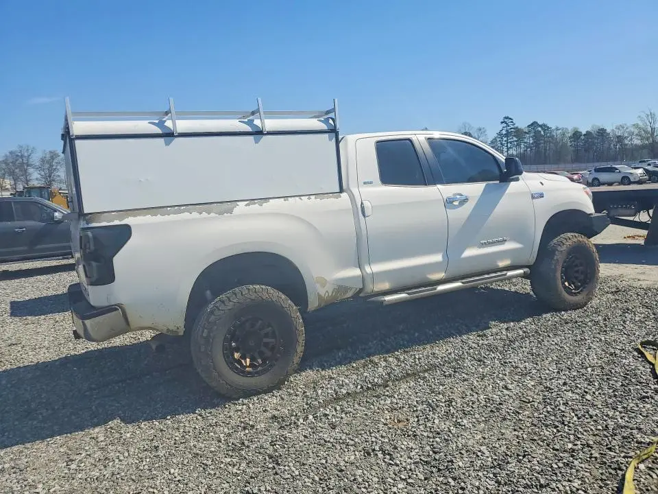 2011 TOYOTA TUNDRA GRADE  