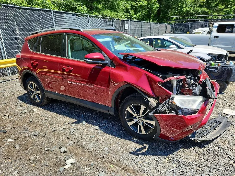 2018 TOYOTA RAV4 XLE  