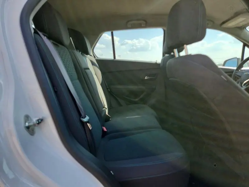 2016 CHEVROLET TRAX LS  