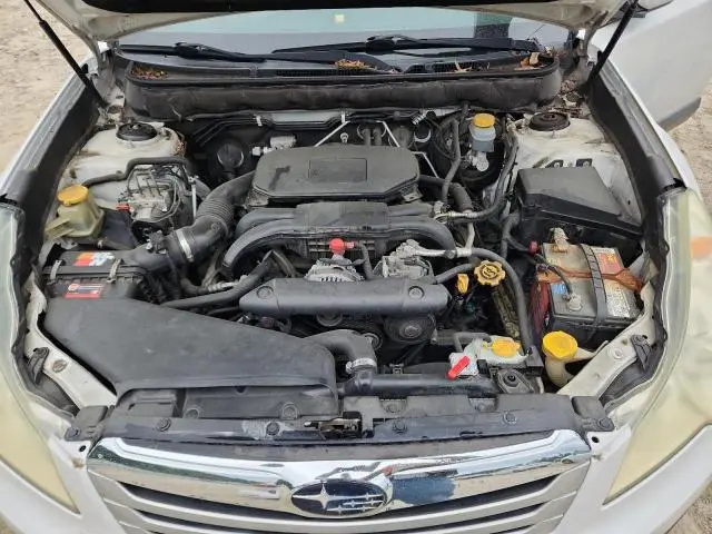 2011 SUBARU OUTBACK 2.5I LIMITED  