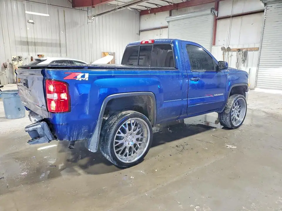 2017 GMC SIERRA K1500 SLE  