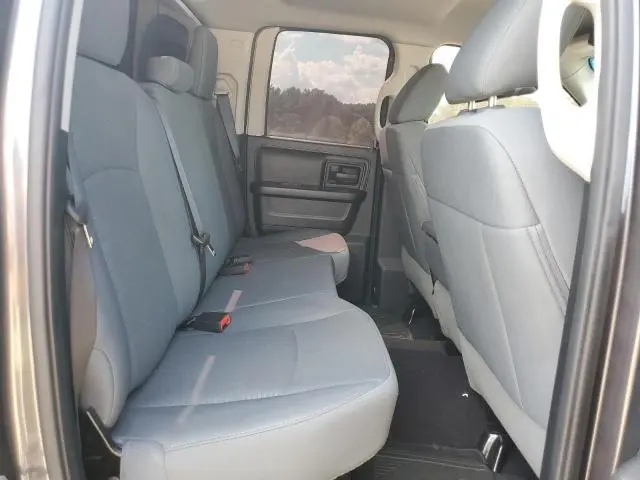 2015 RAM 1500 ST  