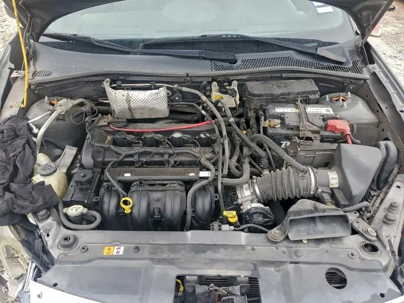 2011 FORD FOCUS SE  