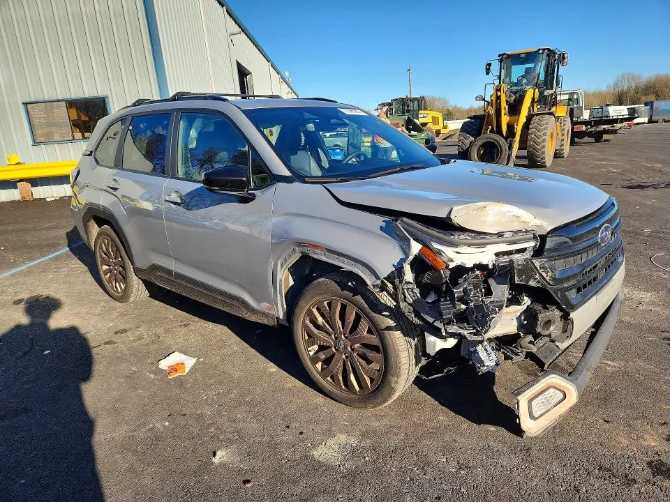 2025 SUBARU FORESTER SPORT  