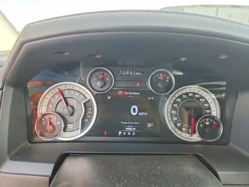 2016 RAM 1500 LARAMIE  