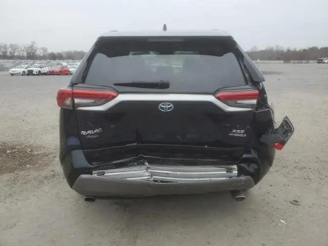 2020 TOYOTA RAV4 XSE  