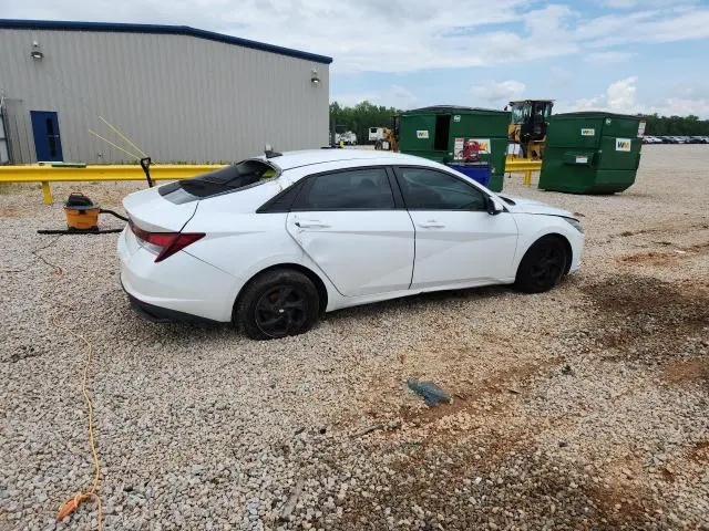 2021 HYUNDAI ELANTRA SE  