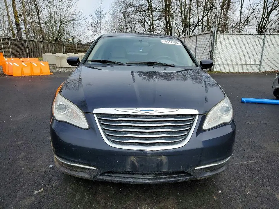 2012 CHRYSLER 200 LX  