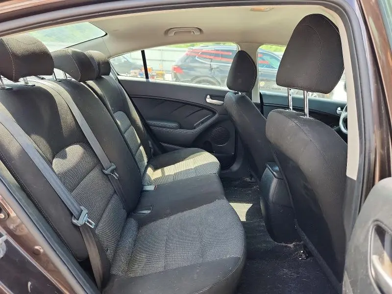 2018 KIA FORTE LX  