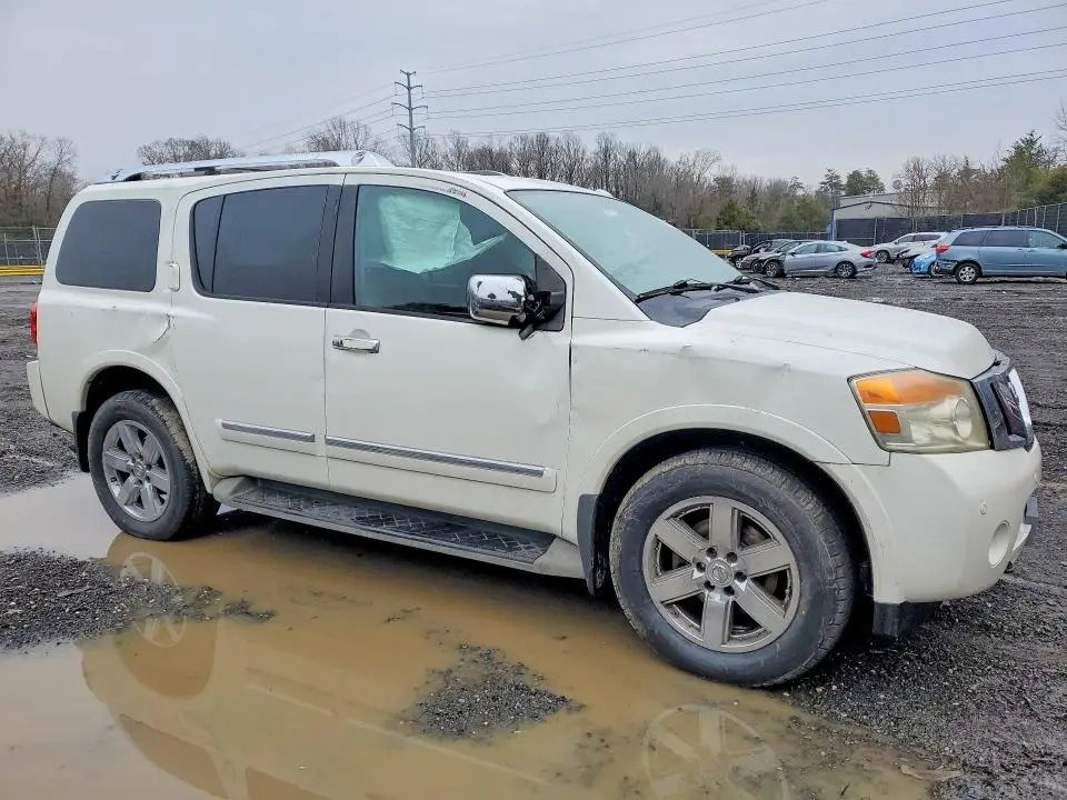 2011 NISSAN ARMADA SV  