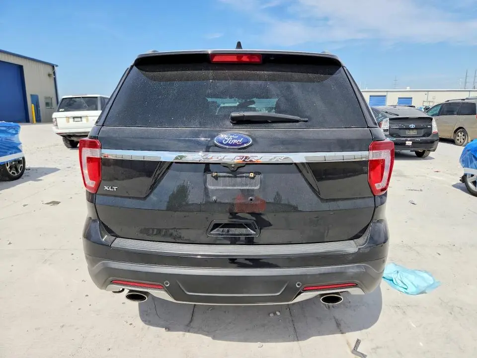 2018 FORD EXPLORER XLT  