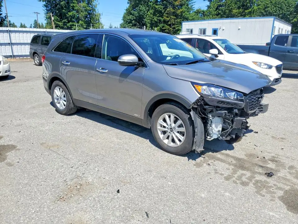 2019 KIA SORENTO LX V6  