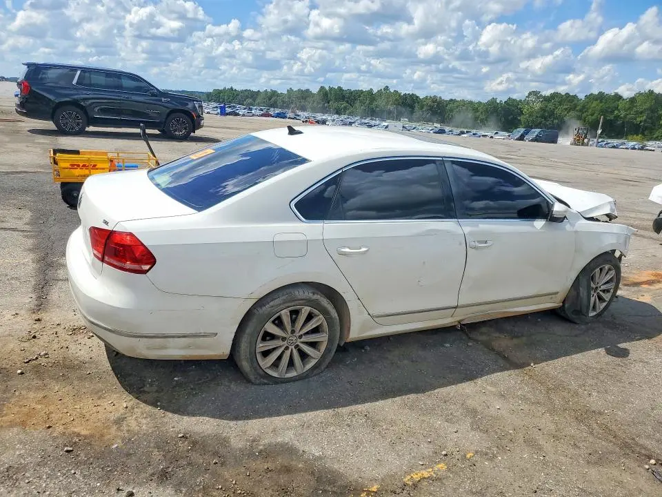 2013 VOLKSWAGEN PASSAT SEL  