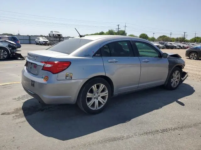 2013 CHRYSLER 200 LX  