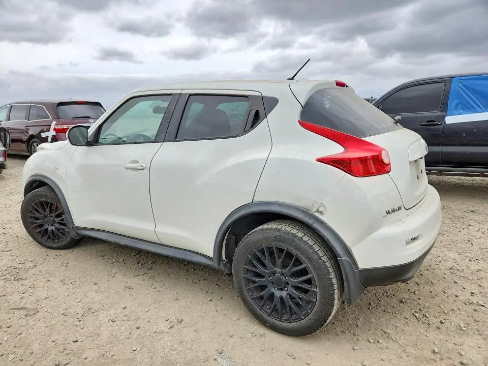 2014 NISSAN JUKE S  