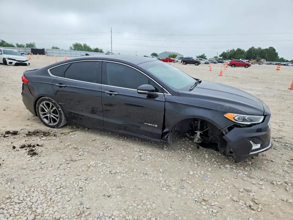 2019 FORD FUSION   