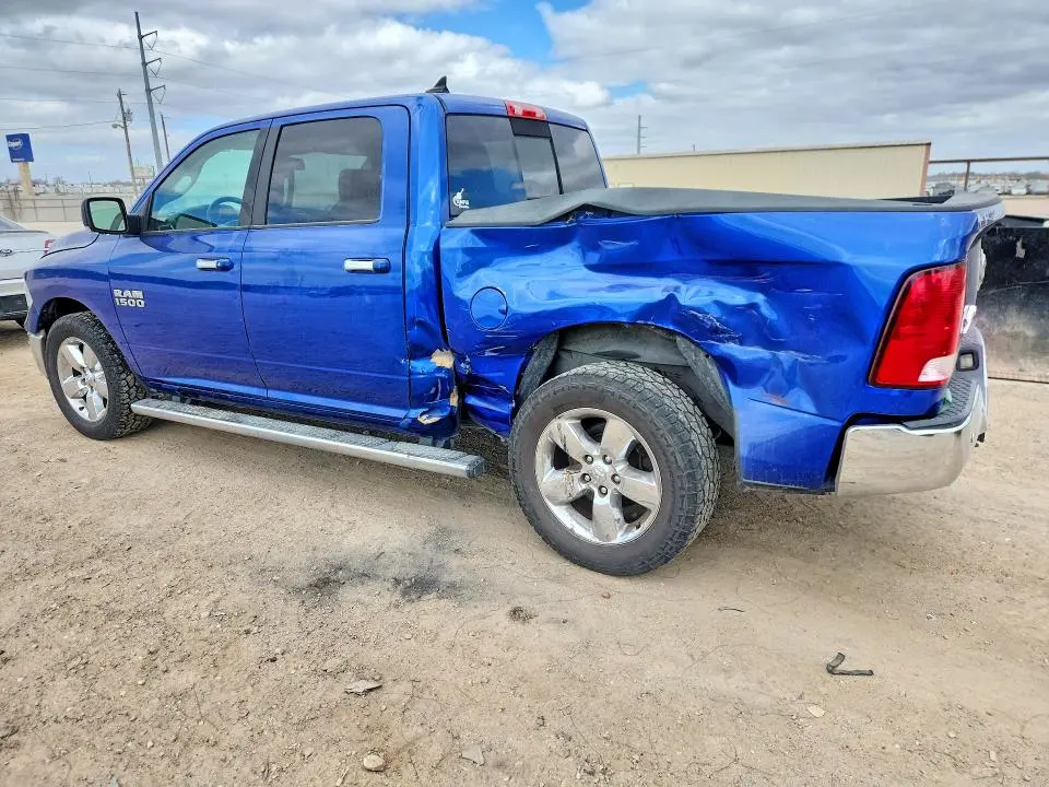 2018 RAM 1500 SLT  