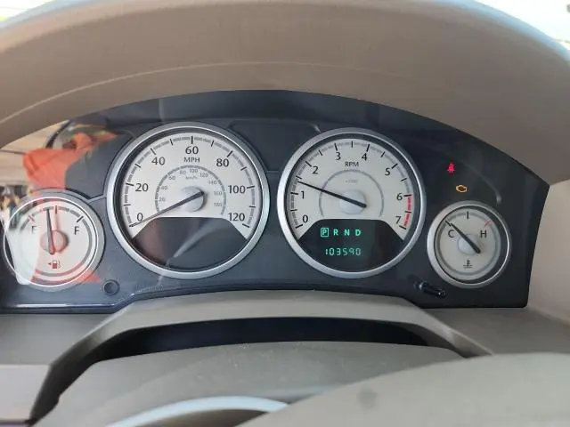 2010 CHRYSLER TOWN & COUNTRY LX  