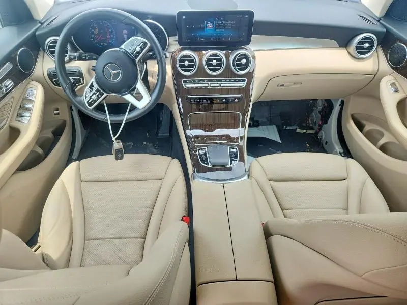 2021 MERCEDES-BENZ GLC 300 4MATIC  