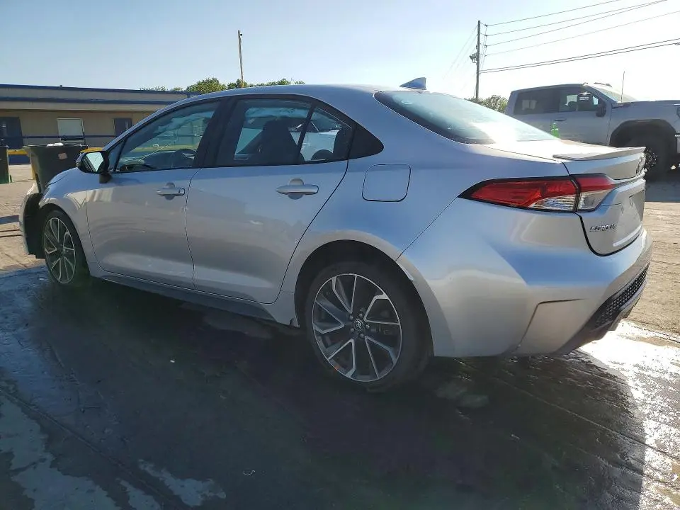 2020 TOYOTA COROLLA SE  