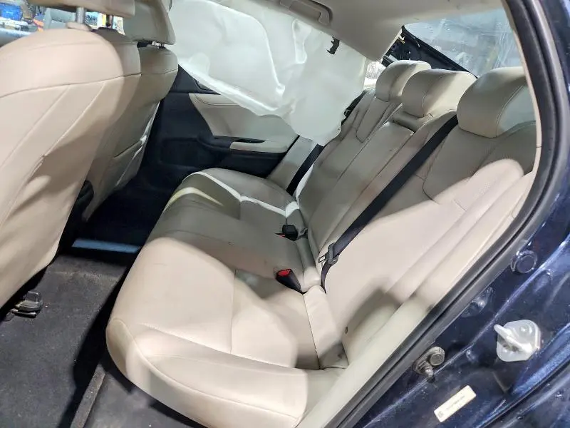 2022 HONDA INSIGHT TOURING  