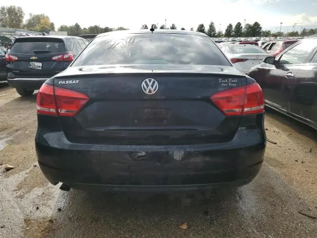 2013 VOLKSWAGEN PASSAT S  