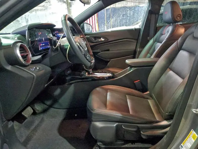 2025 CHEVROLET TRAX 2RS  