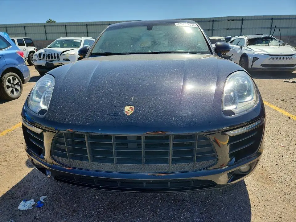 2015 PORSCHE MACAN S  