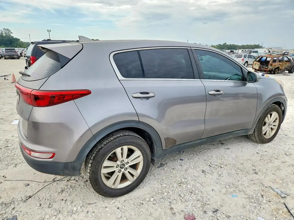 2017 KIA SPORTAGE LX  