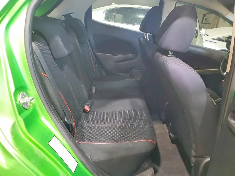 2013 MAZDA MAZDA2   
